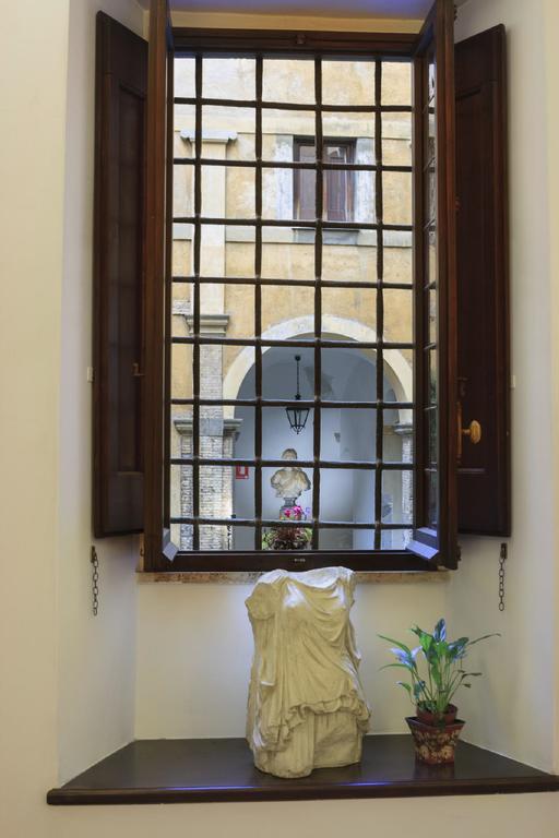 Appartement Palazzo Donarelli à Rome Extérieur photo